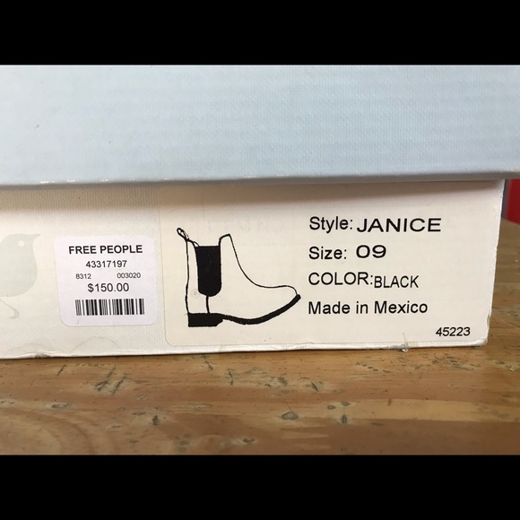 FP & Faryl Robyn Collaboration Janice Chelsea Boot - Picture 9 of 10